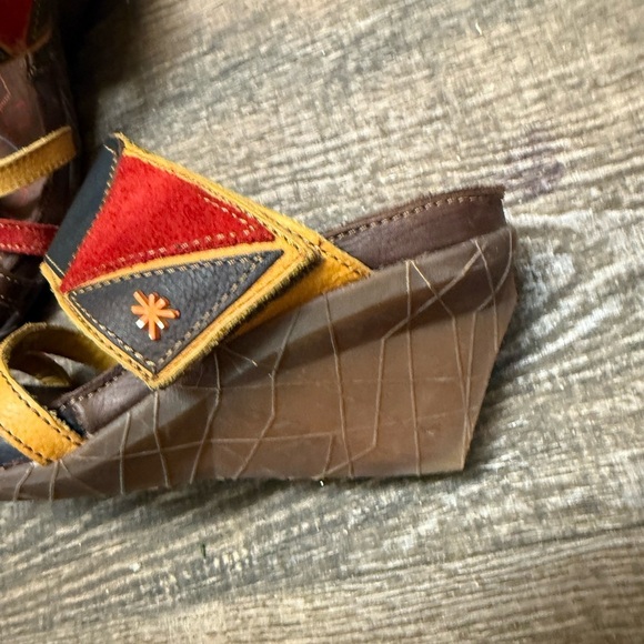 The Art Company Sz. Worn New/EUC worn 1 x to a festival sticker wedge/geometric - Picture 4 of 16